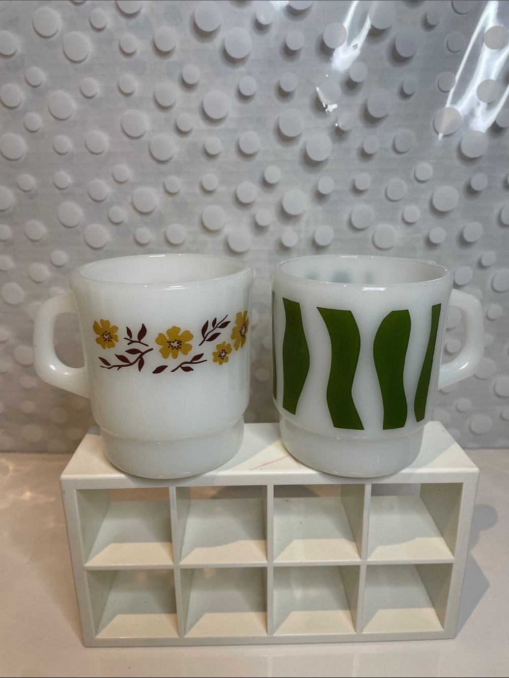 Vintage Milk Glass Mugs- Termocrisa & Fire King (2)